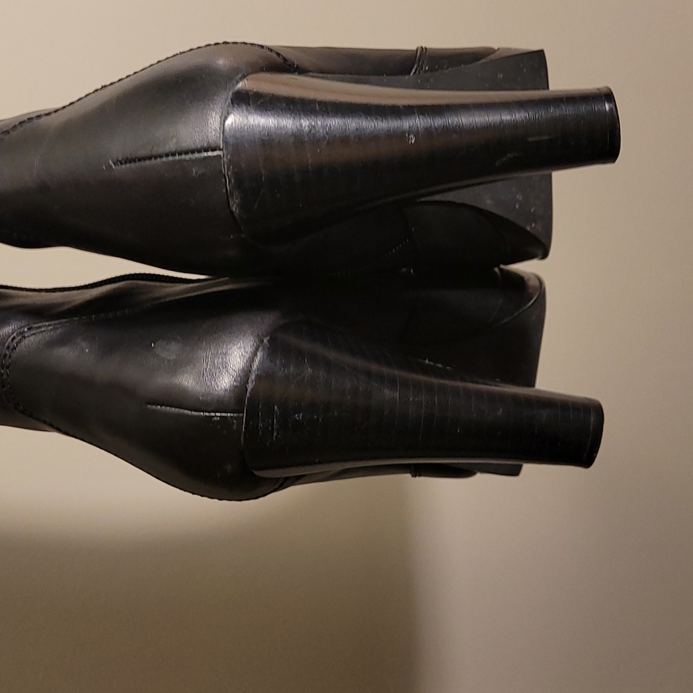 Leather Boots - Picture 4 of 8